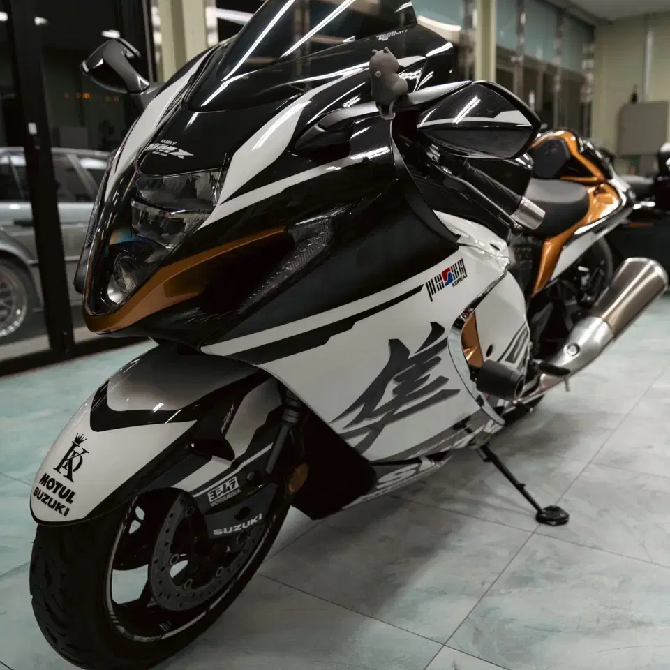 2022 스즈키 GSX 1300R 하야부사