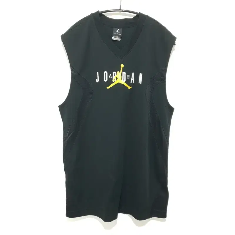 Jordan V-neck sleeveless tee M_i3538