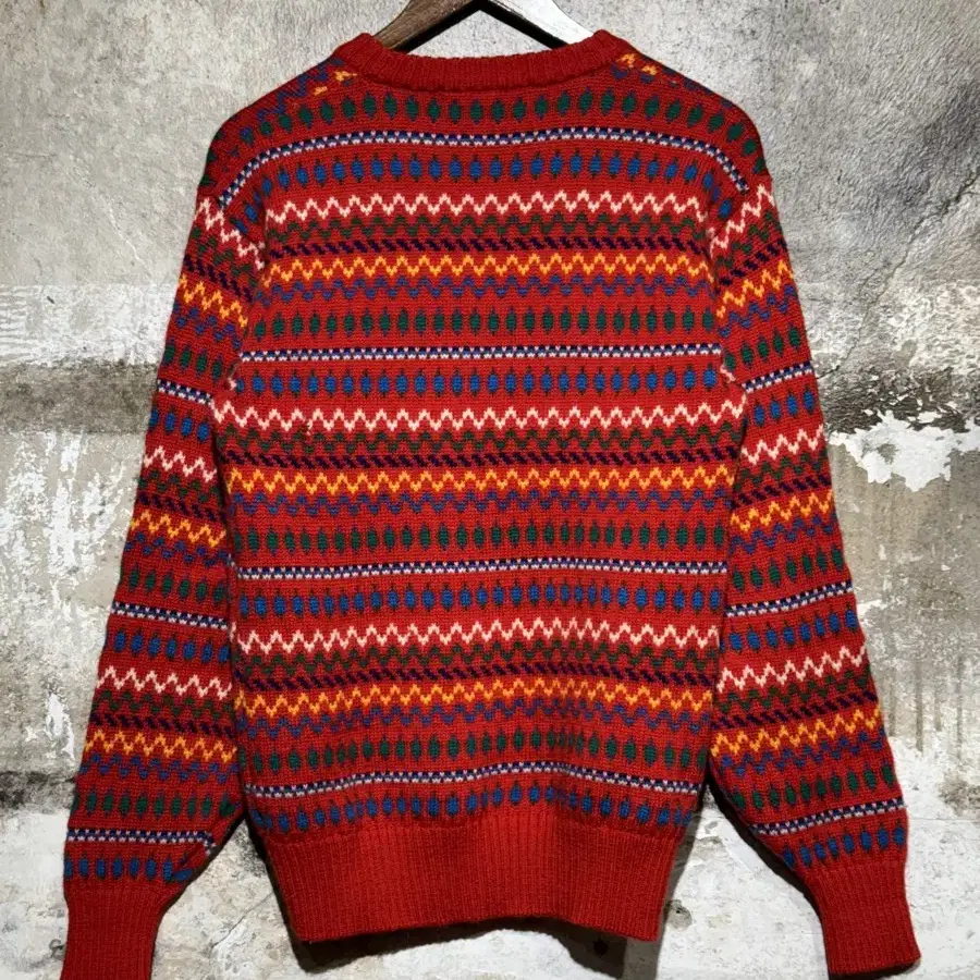 Montaza Crazy Pattern Sweater