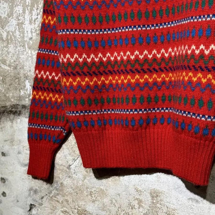 Montaza Crazy Pattern Sweater