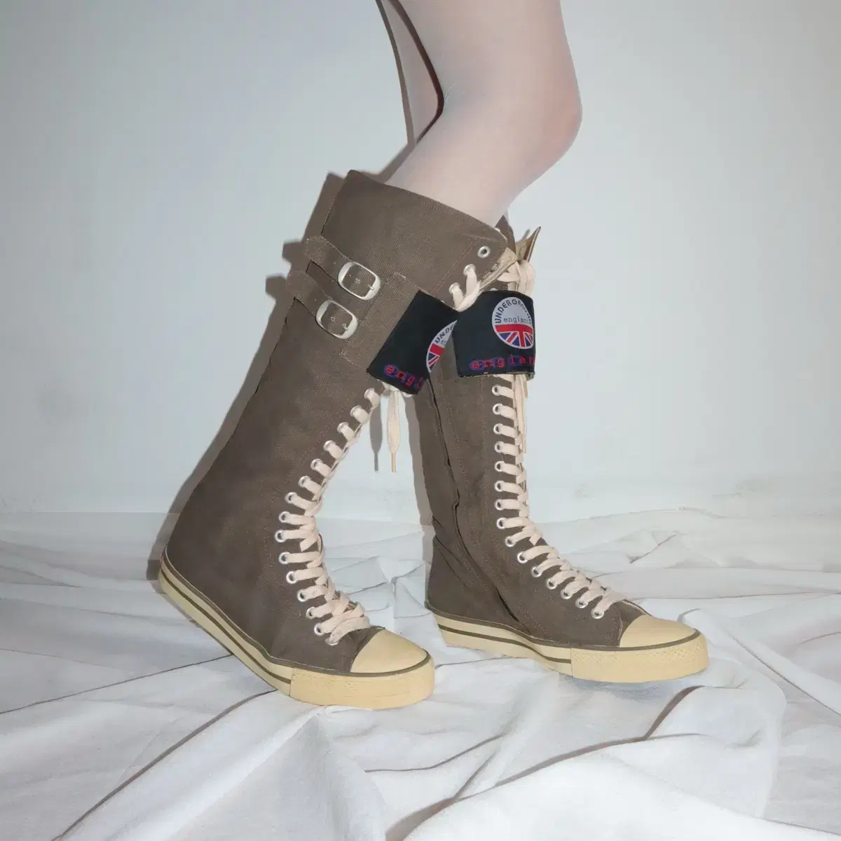 Vintage sneakers boots