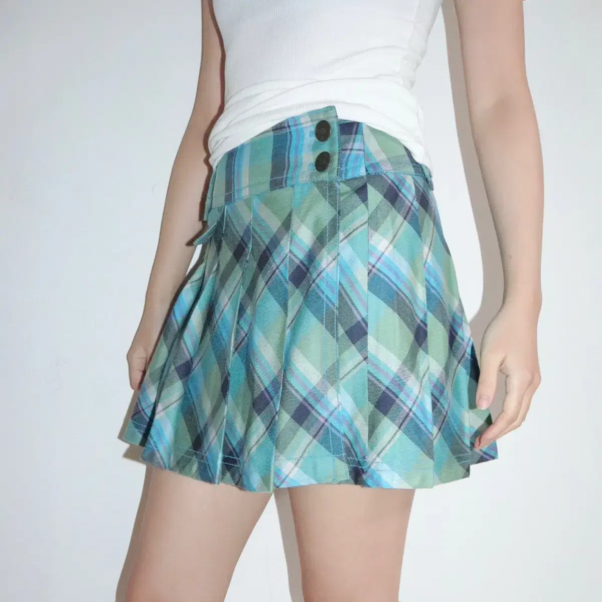 Check pleats wrap skirt