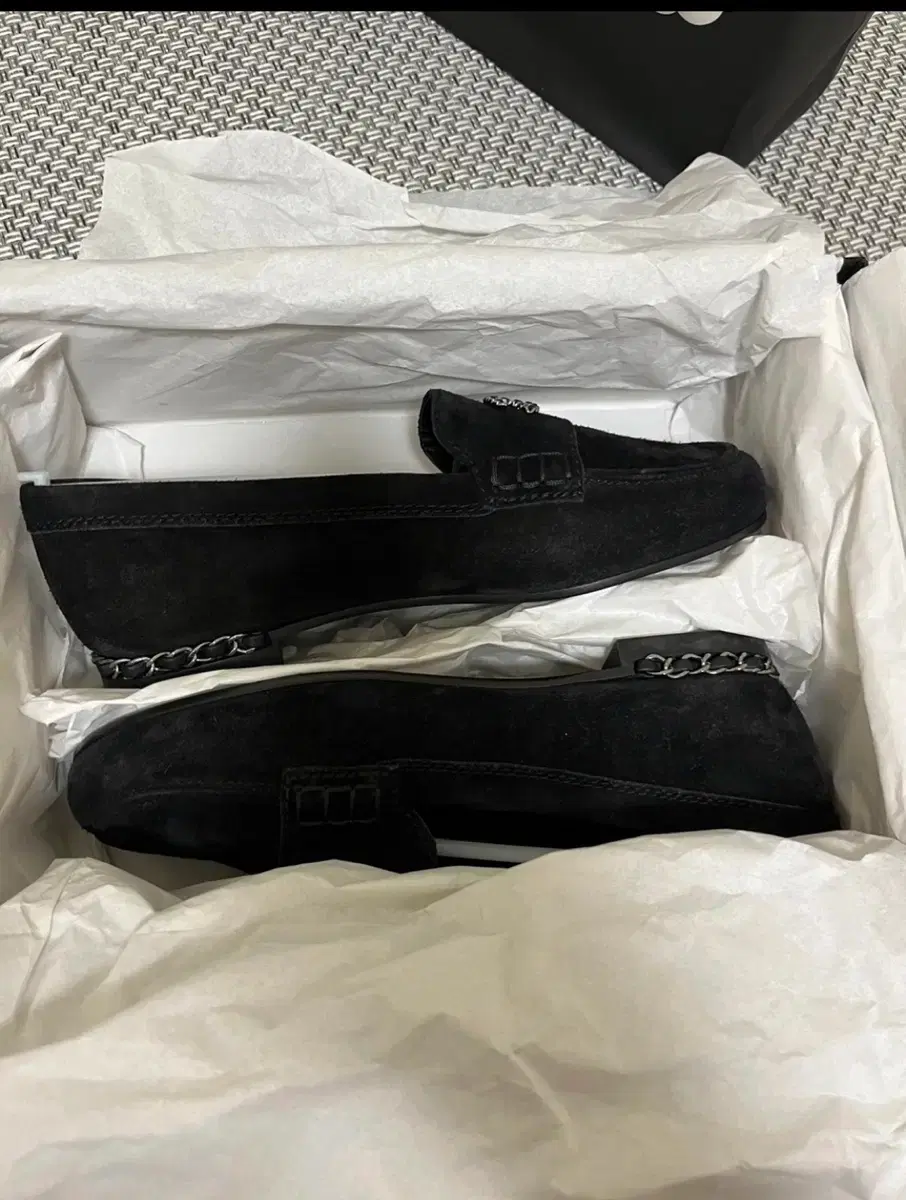 Chanel Loafer 235