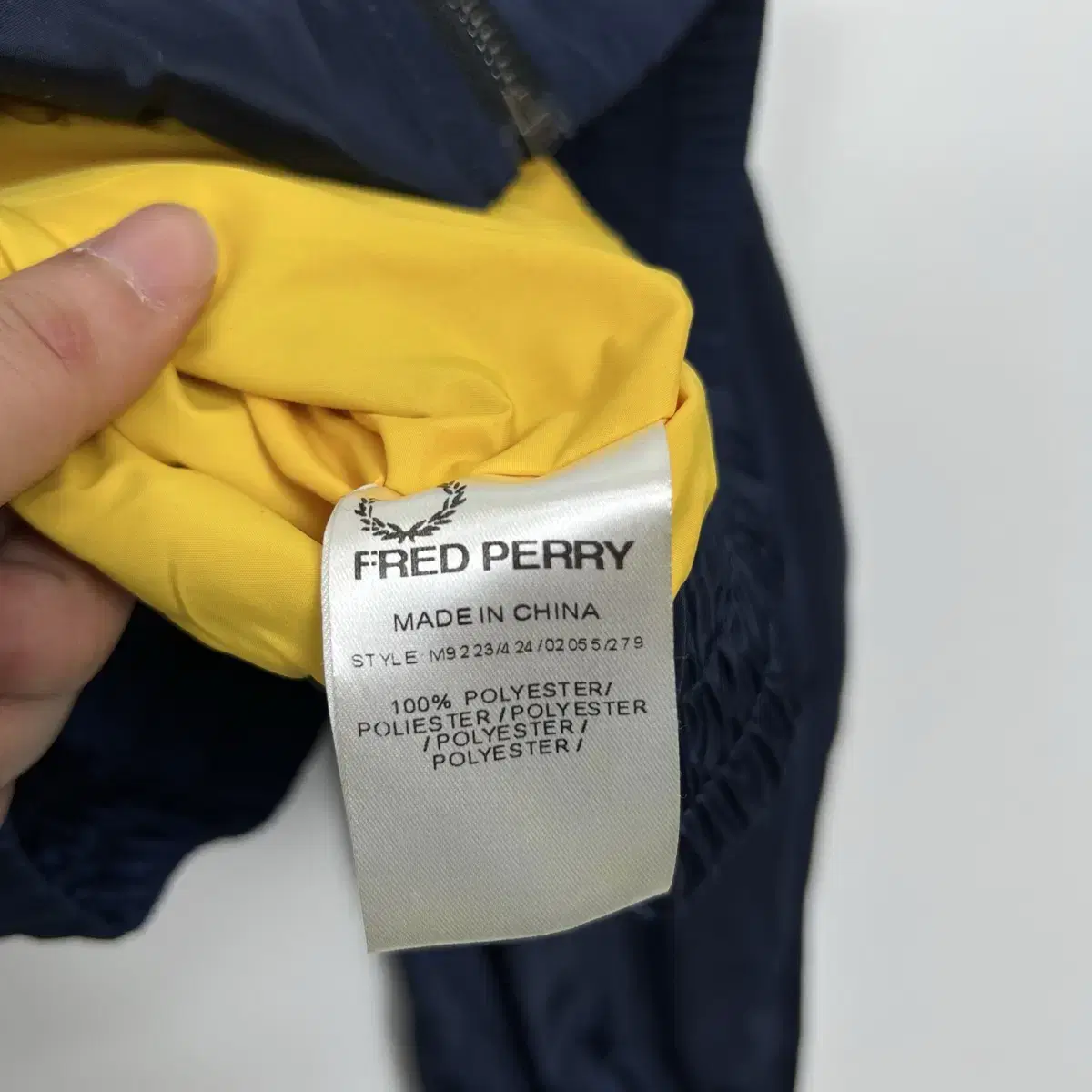 (무료배송) Fredperry 프레드페리 화이트 월계수 블루종 자켓