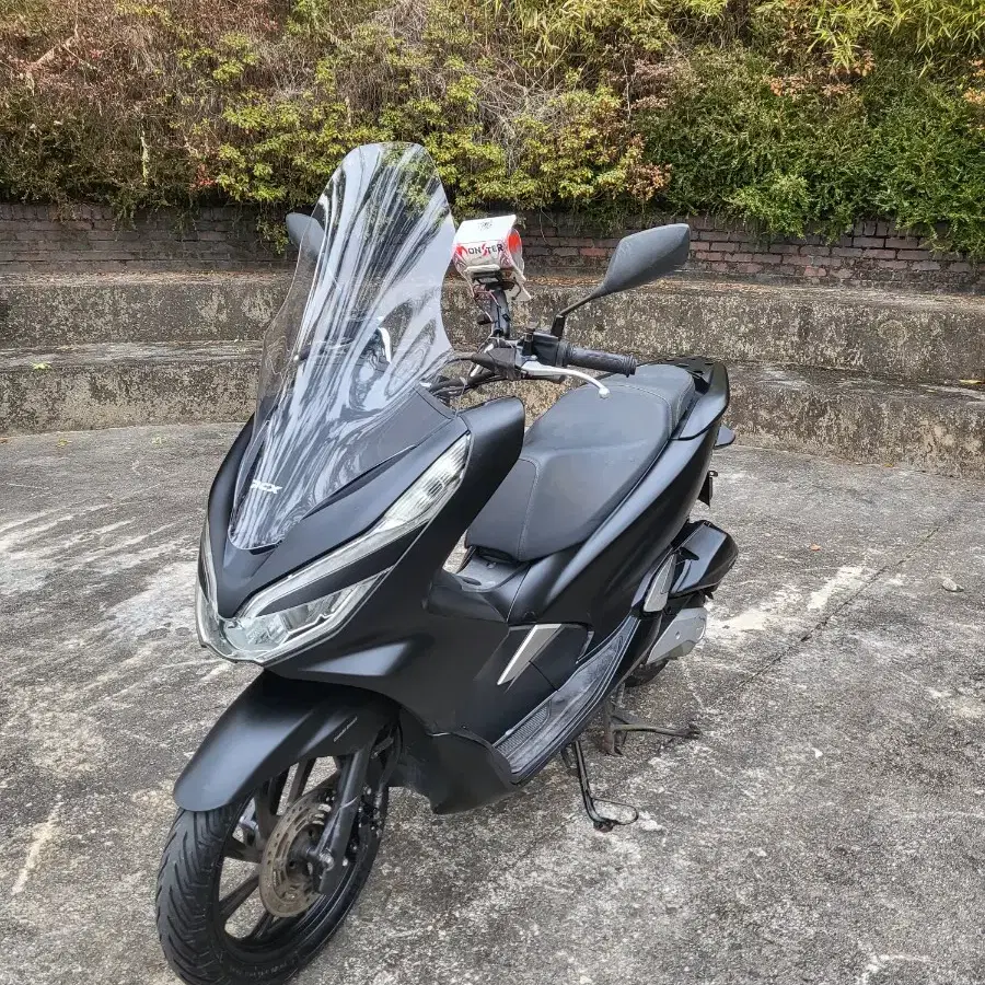 대전 20년식 혼다 pcx125 오토바이 판매합니다