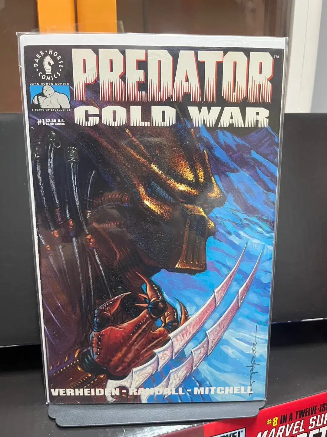 다크코믹스 Predator: Cold War 코믹스 만화책