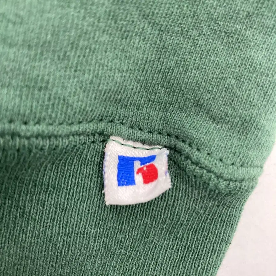 90s Russell Sweatshirt