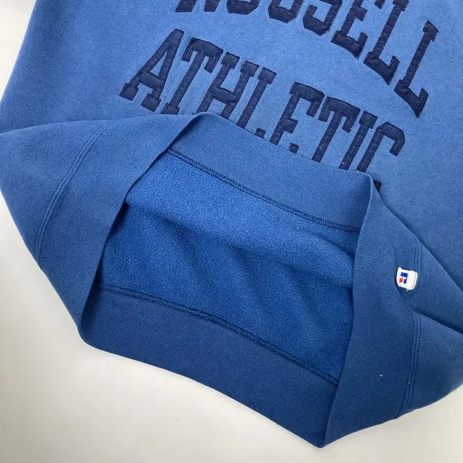 90s Russell Sweatshirt