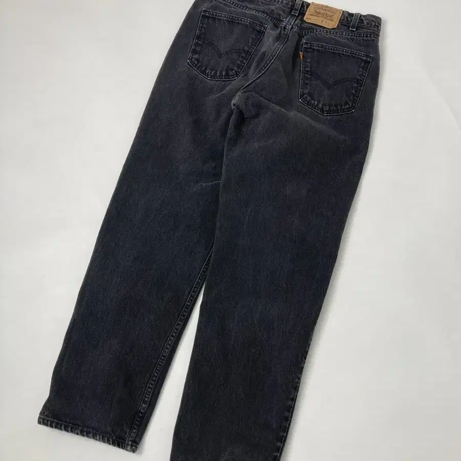 90s Levis 550 Black Jeans