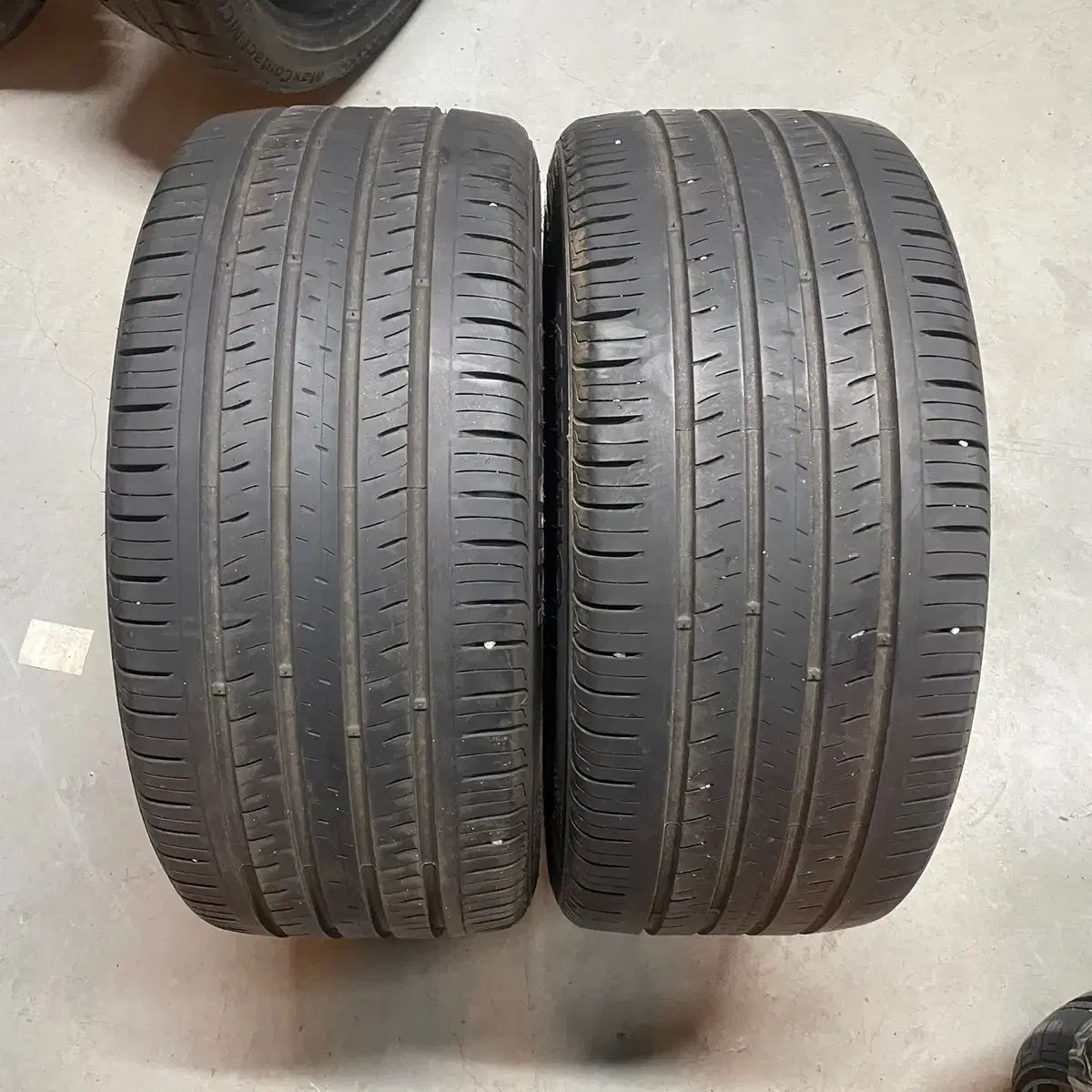 245/45R17 금호 TA31 1520 45%