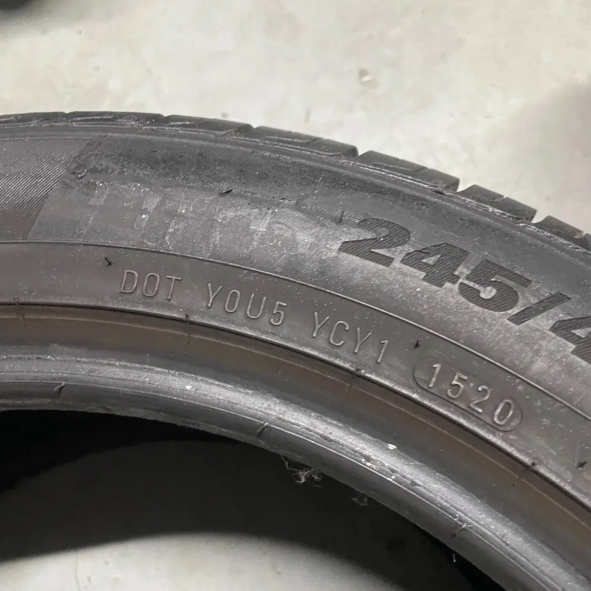 245/45R17 금호 TA31 1520 45%