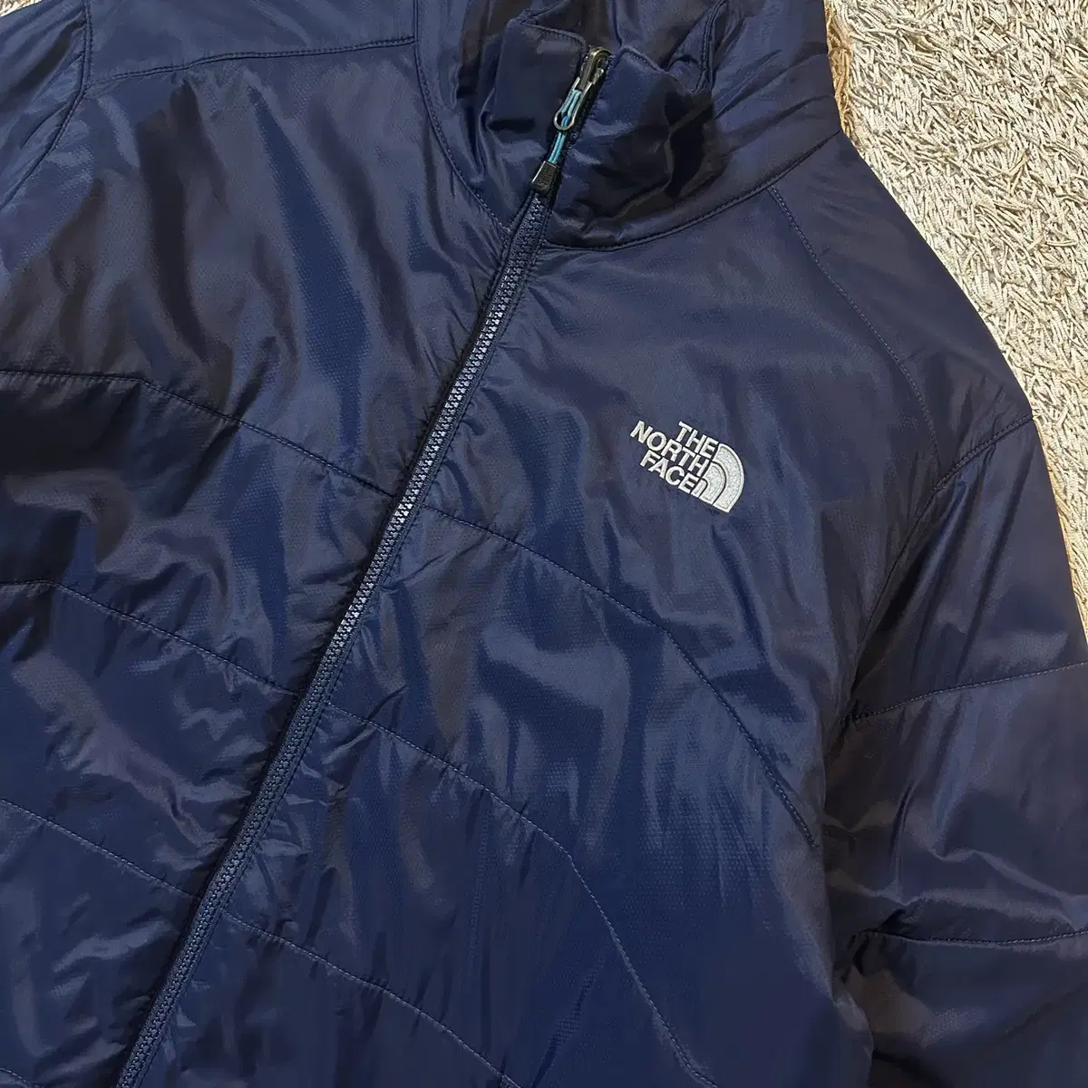 [M] 노스페이스 THE NORTH FACE 해외판 경량패딩 네이비