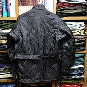 Barbour 바버 인터네셔날 폴라 퀼팅 A7 자켓 m 100