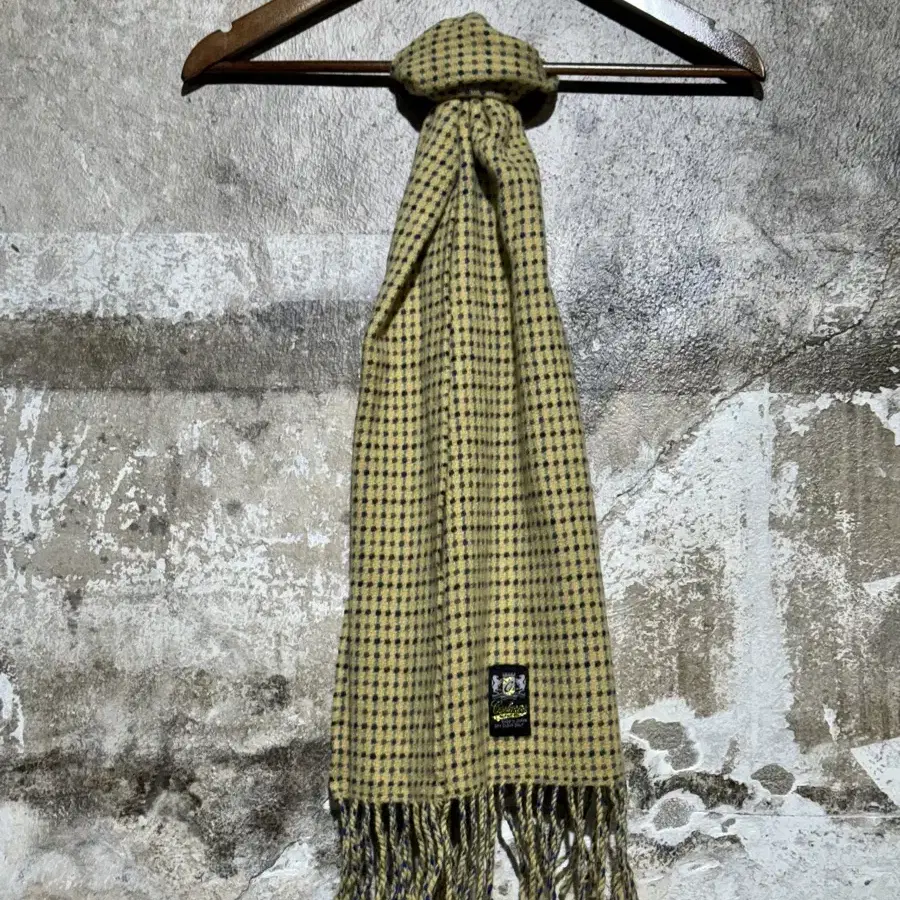 Cashmere Checked Muffler