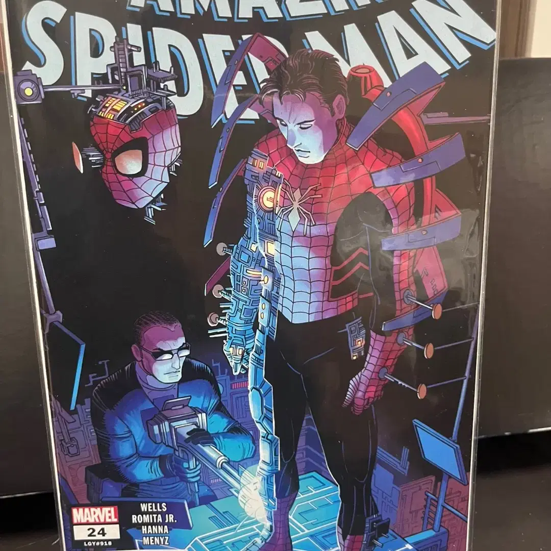 (Review) The Amazing Spider-Man #24