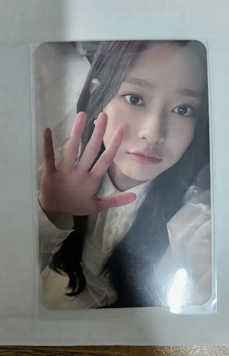 Minjoo Kim fanmeeting photocard Blooming Story 2024