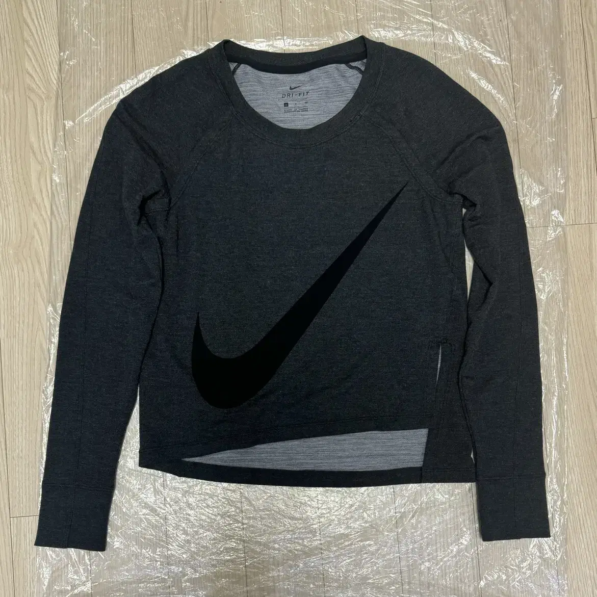 NIKE 나이키 운동복 여러벌 판매