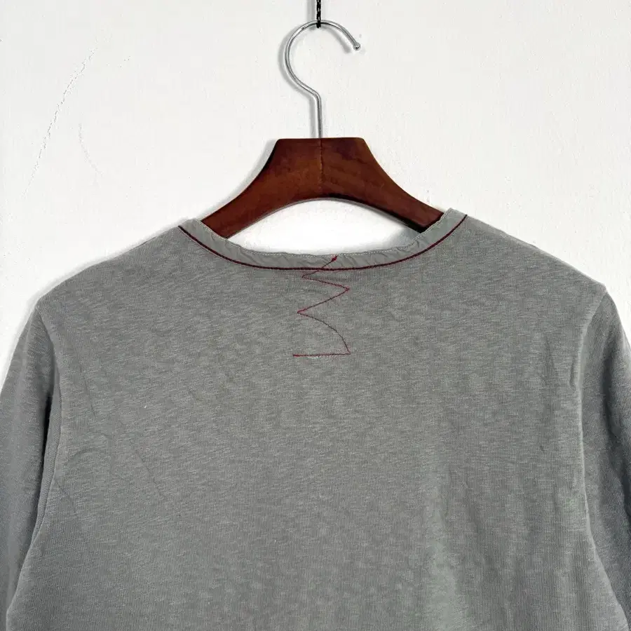 vintage gray henley ling sleeve shirt