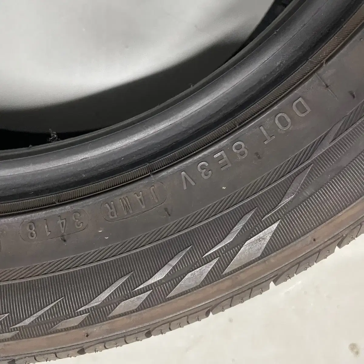 205/50R16 넥센 AH8 3418 75%