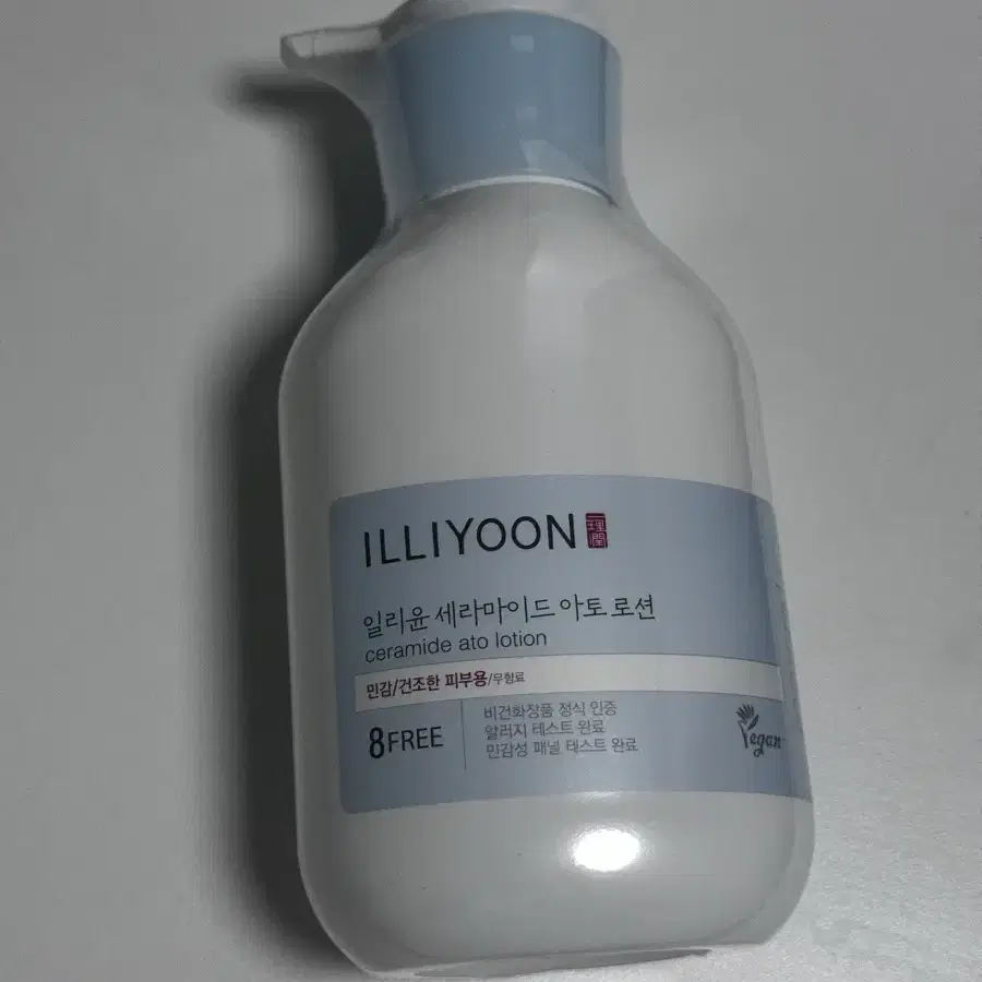 일리윤 세라마이드 아토로션 334ml