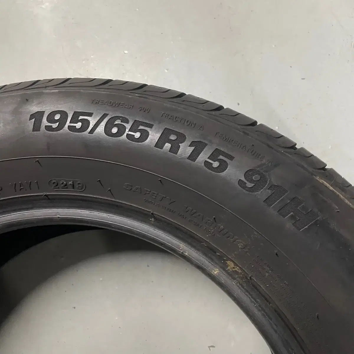 195/65R15 금호 TA31 2219 75%