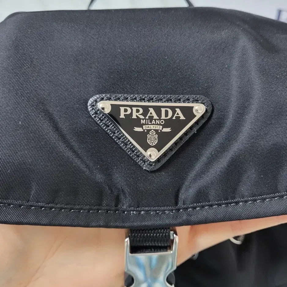 PRADA 프라다 나일론 백팩 블랙 1bz070 아울렛(버클)