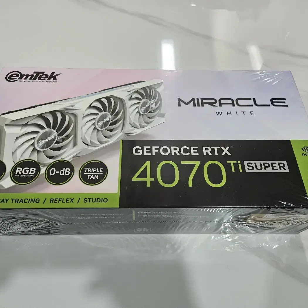 (미개봉)이엠텍 지포스 RTX 4070Ti SUPER 미라클 화이트신품!