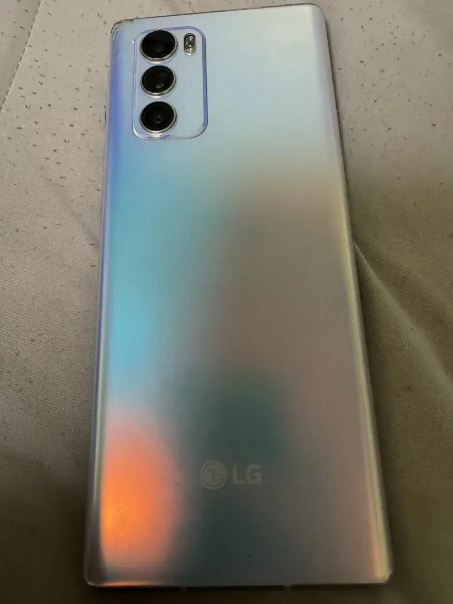 LG WING