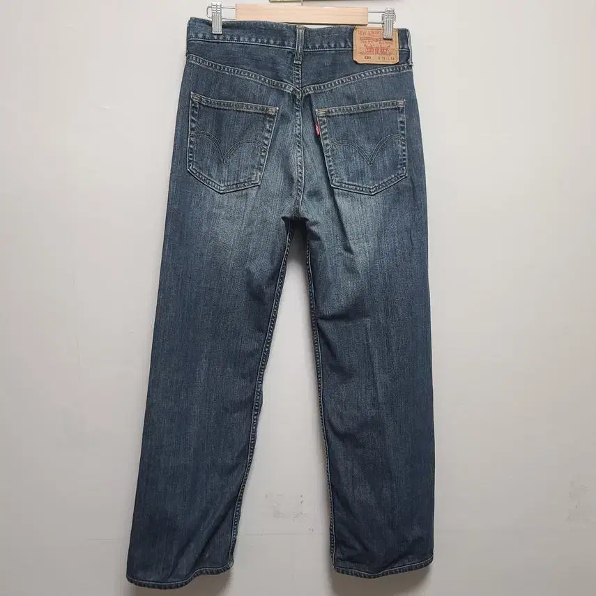 [LEVIS] 남성 520 와이드핏 데님팬츠 76