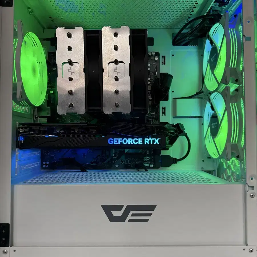 라이젠7600X,4060ti,램32g,1TB 컴퓨터