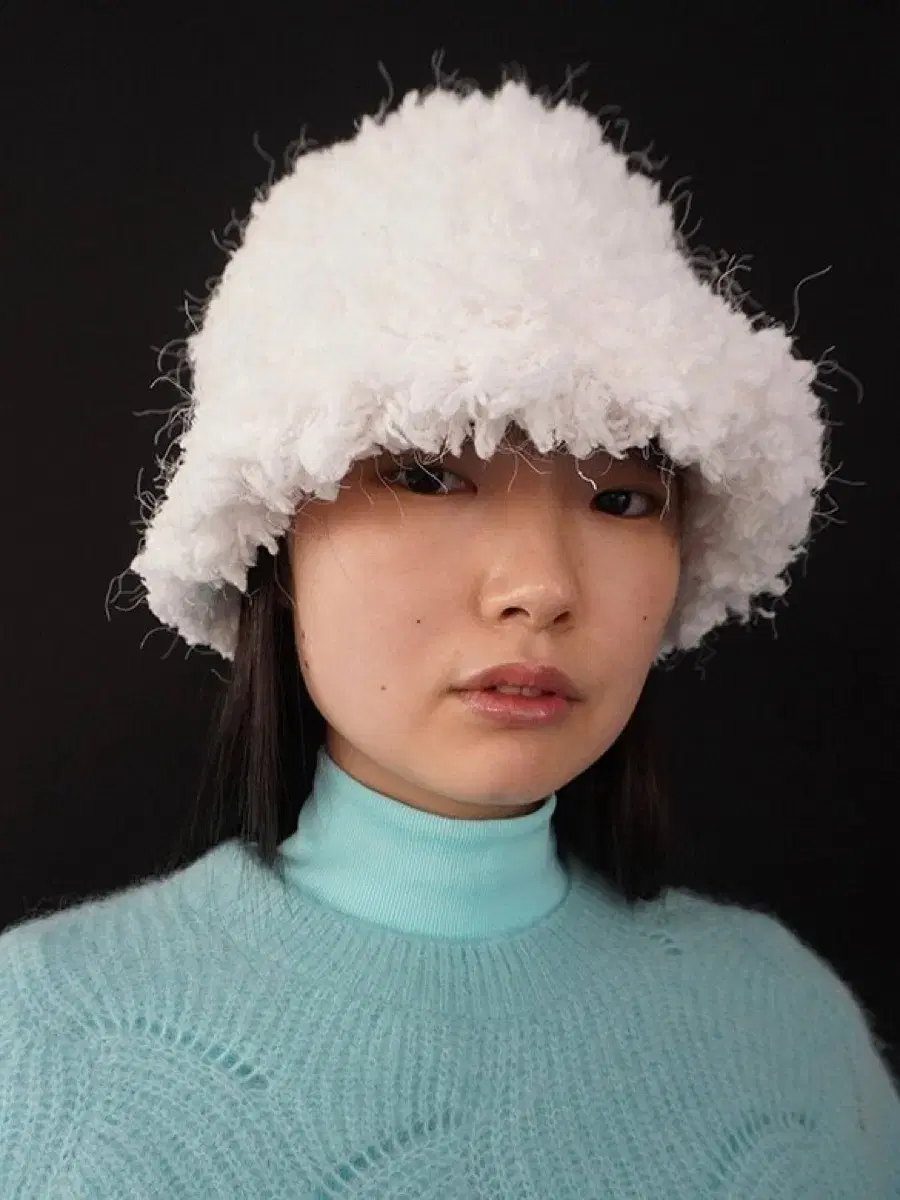 GORRO GORRA 고로고라 스노우햇 화이트