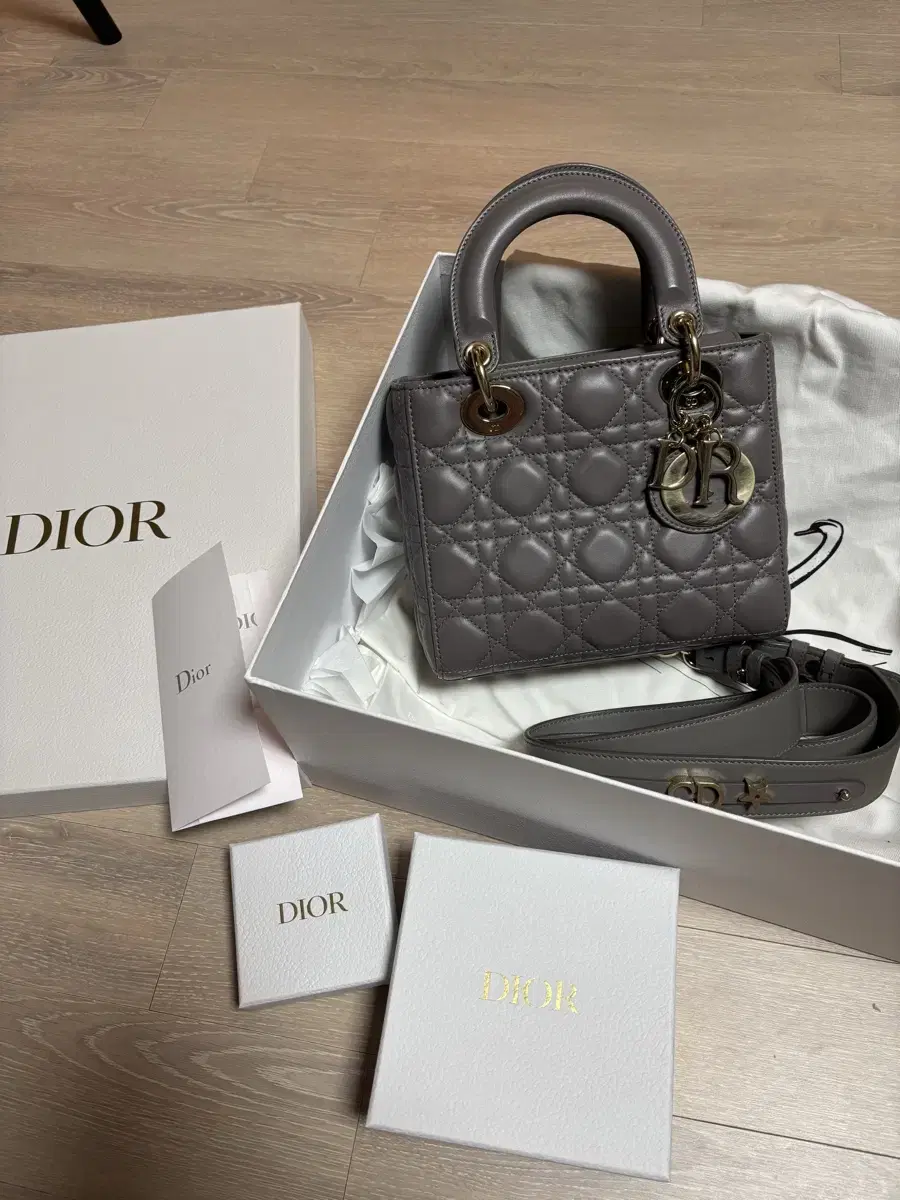 풀박스 크리스찬 디올 DIOR 레이디백 스몰 그레이 (단종색상)