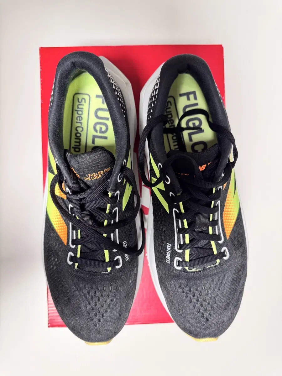 New Balance SC Trainer V3(D) 270 sells