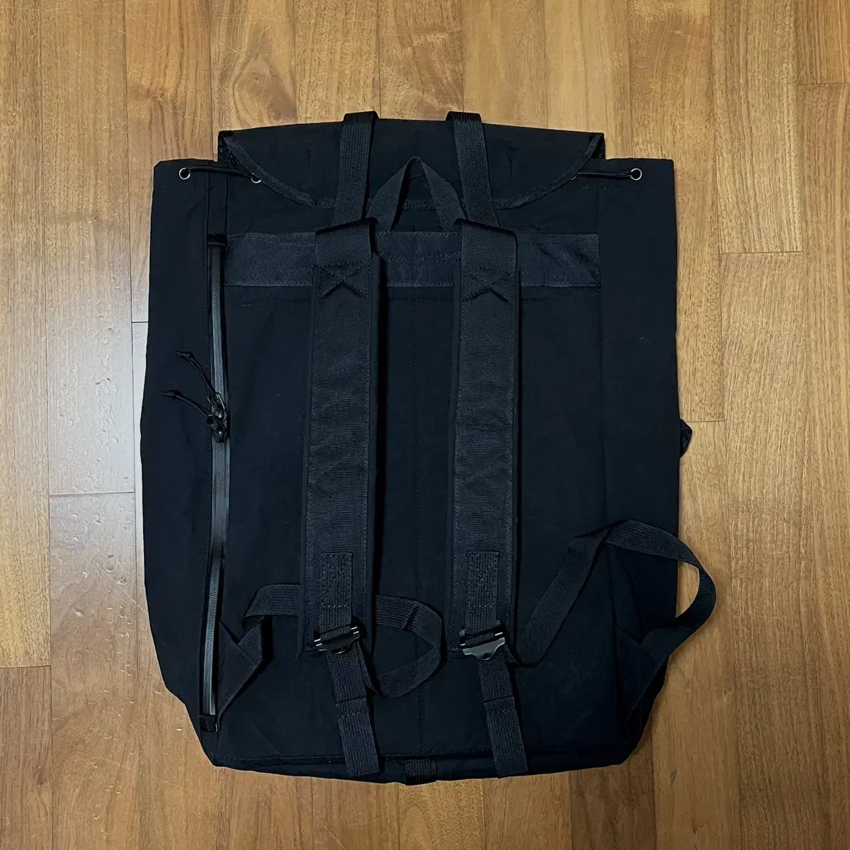 Ends and means Evacuation Backpack