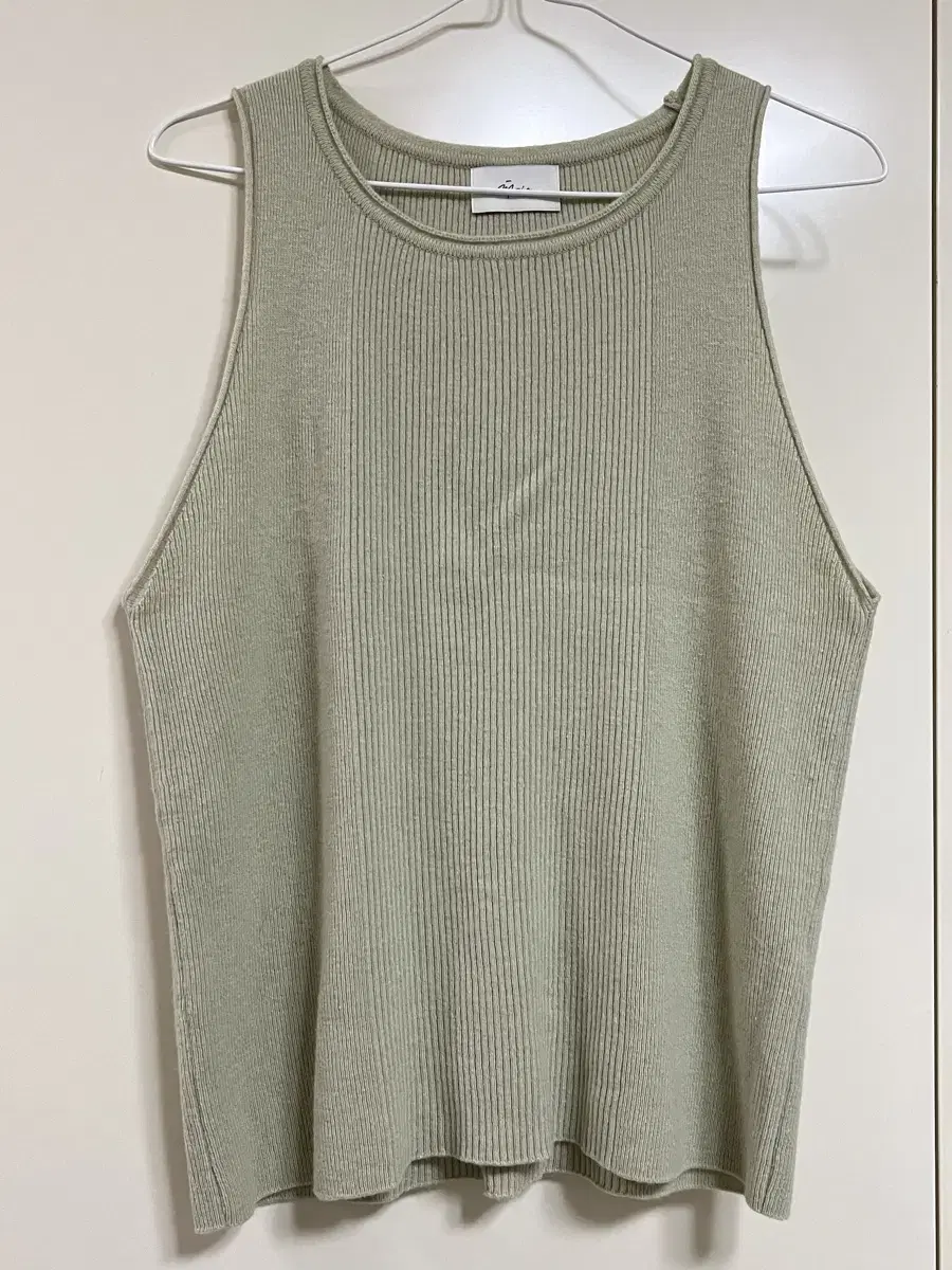 모이아 울 니트 탑 wool knit top (winter melon)