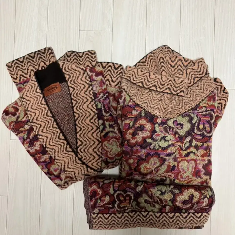 미쏘니 MISSONI 울 머플러