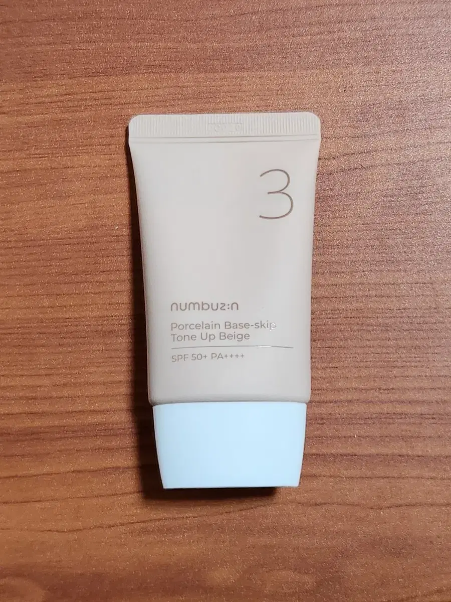 [미개봉] 넘버즈인 3번 도자기결 파데스킵 톤업베이지 35ml (SPF5