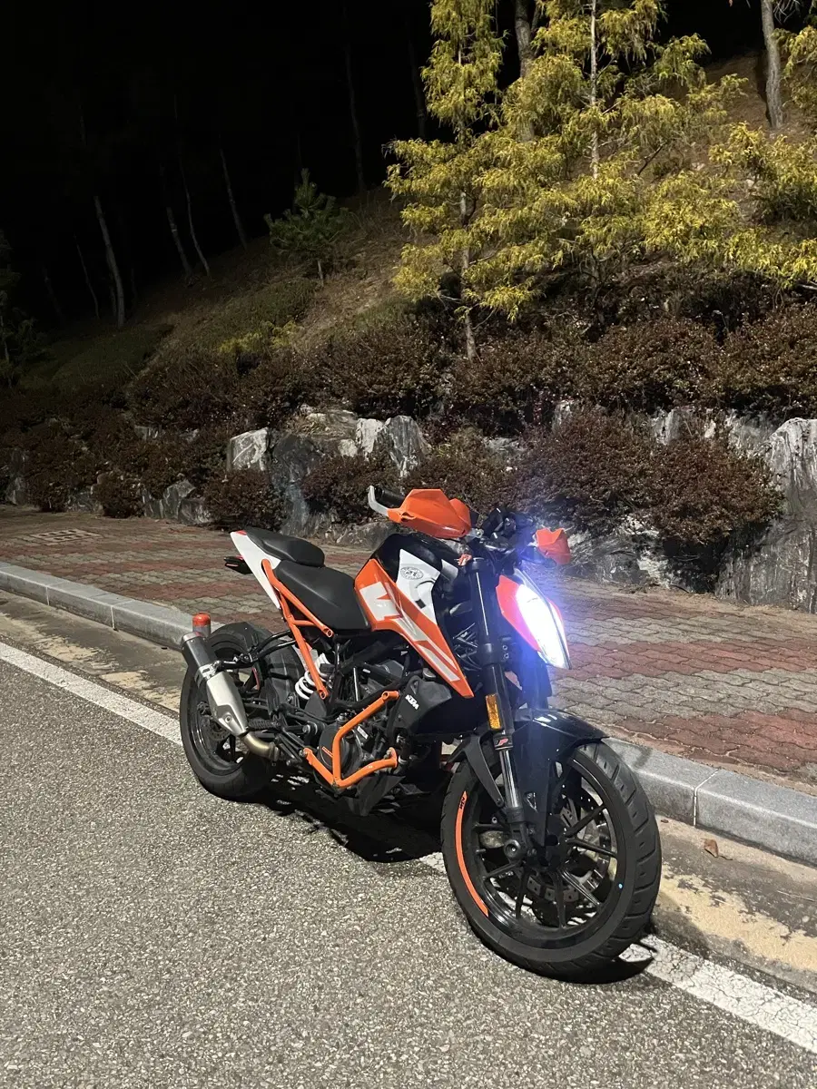 (판매완료) KTM 듀크 125