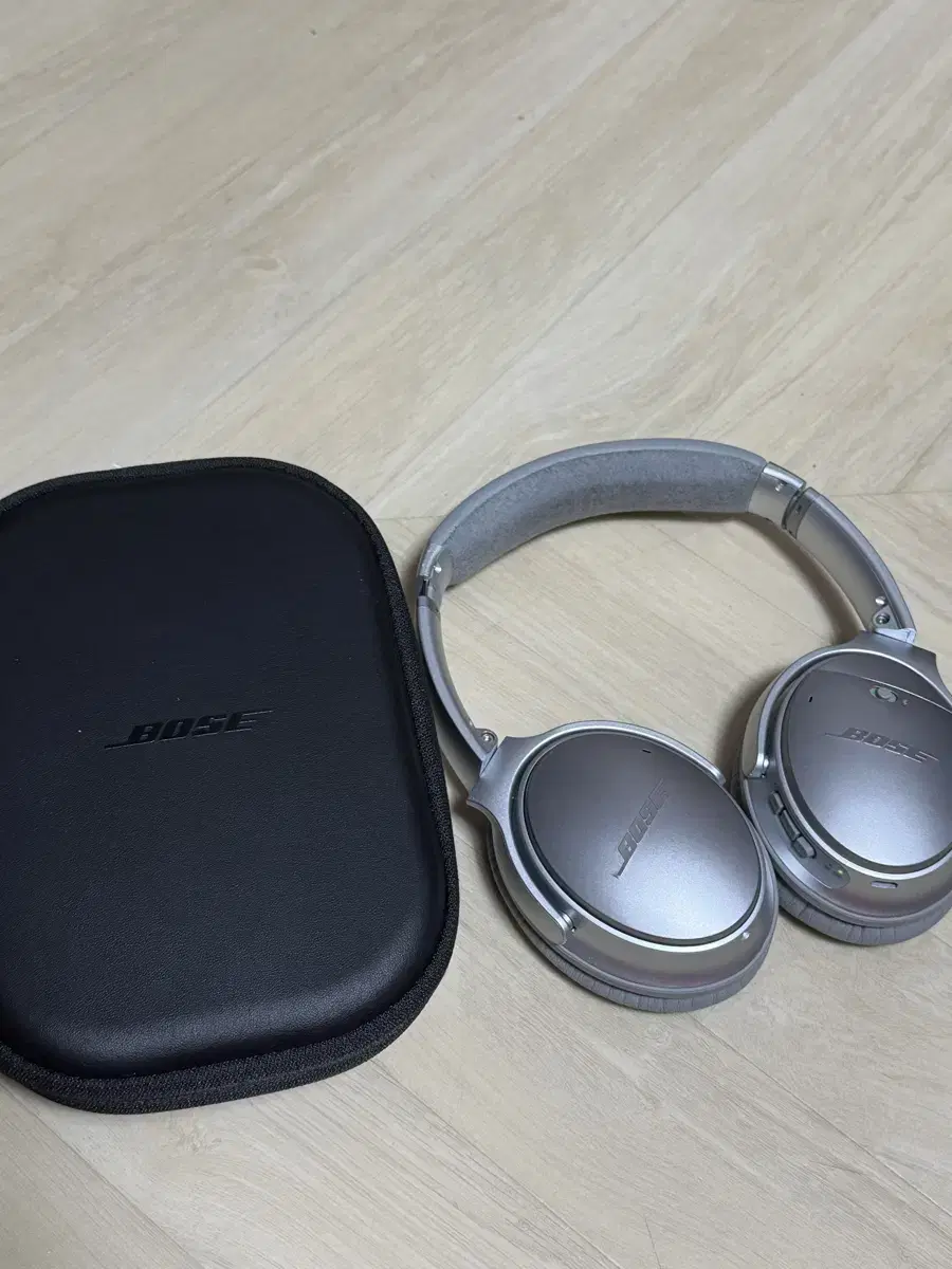 Boss qc35 실버