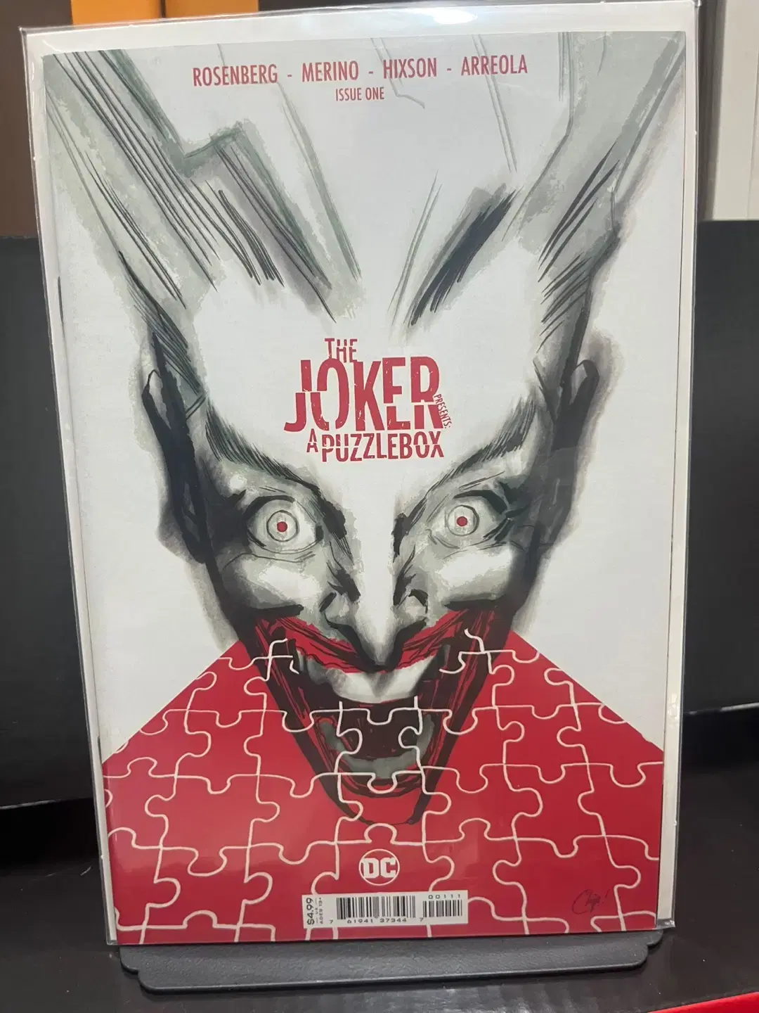 The Joker Presents: A Puzzlebox