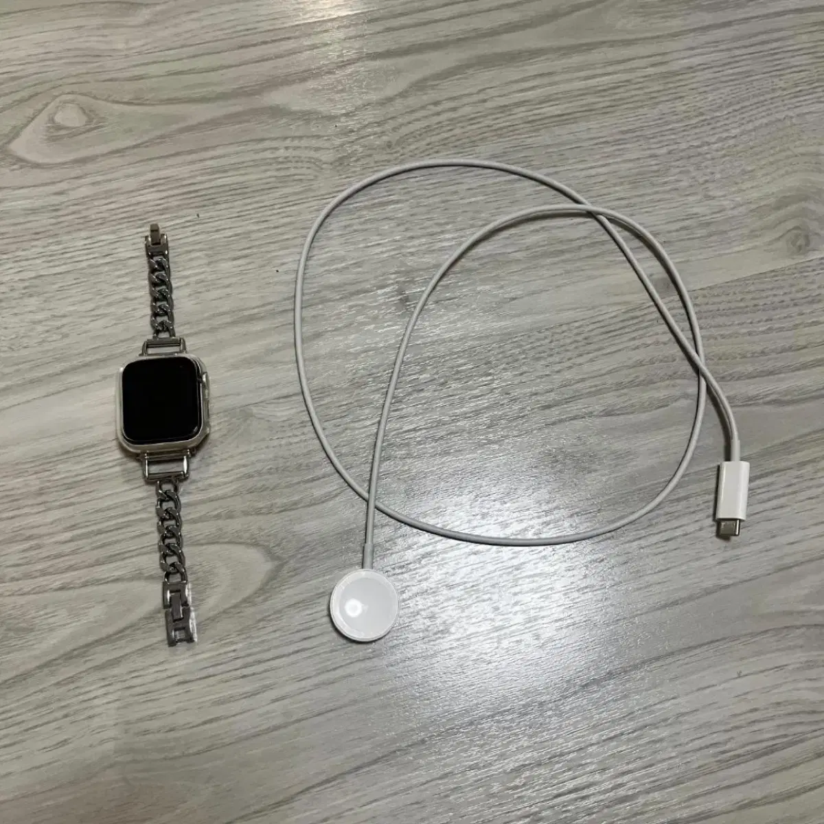 Apple watch se2 GPS 40mm 판매합니다