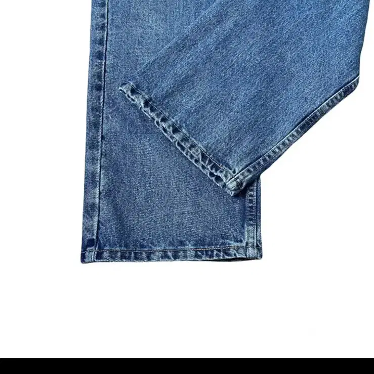 Levis 569 wide fit