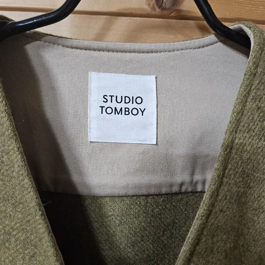 STUDIO TOMBOY. 모혼방자켓