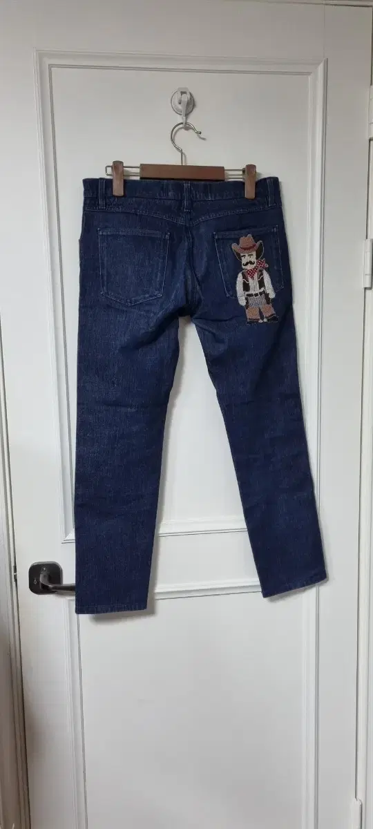 48 (Department Store Edition) Dolce & Gabbana Cowboy Jeans Denim 32-33 Slim Fit