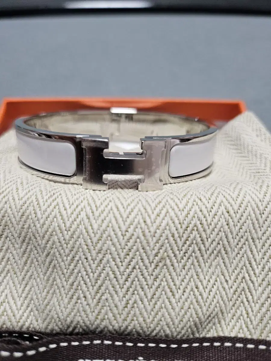 Hermès bracelet