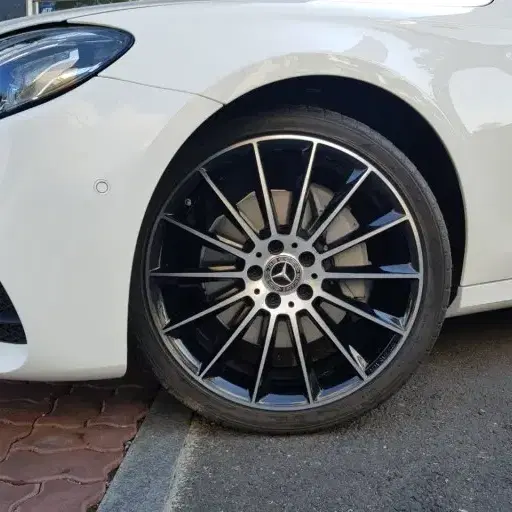 벤츠 마차 AMG 20인치 한짝씩 S클래스 CLS E클래스