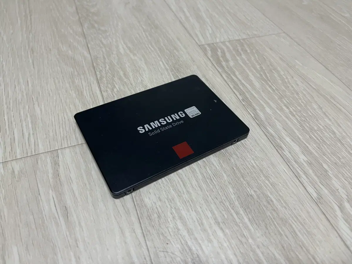 삼성 SSD EVO 860 PRO 512GB 두개