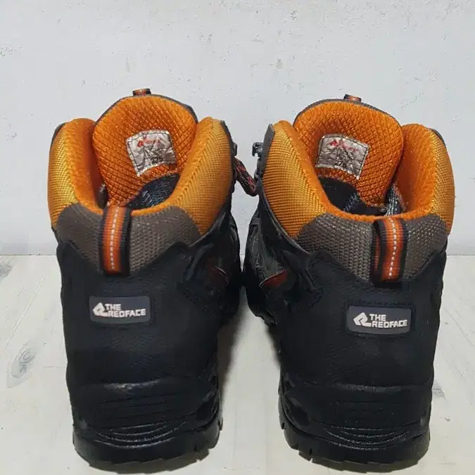 택포 265/270 정품 레드페이스 GORE-TEX 트레킹 중등산화