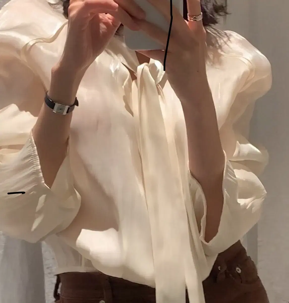 (새상품) Ribbonbit 리본빛 camile Tied Blouse