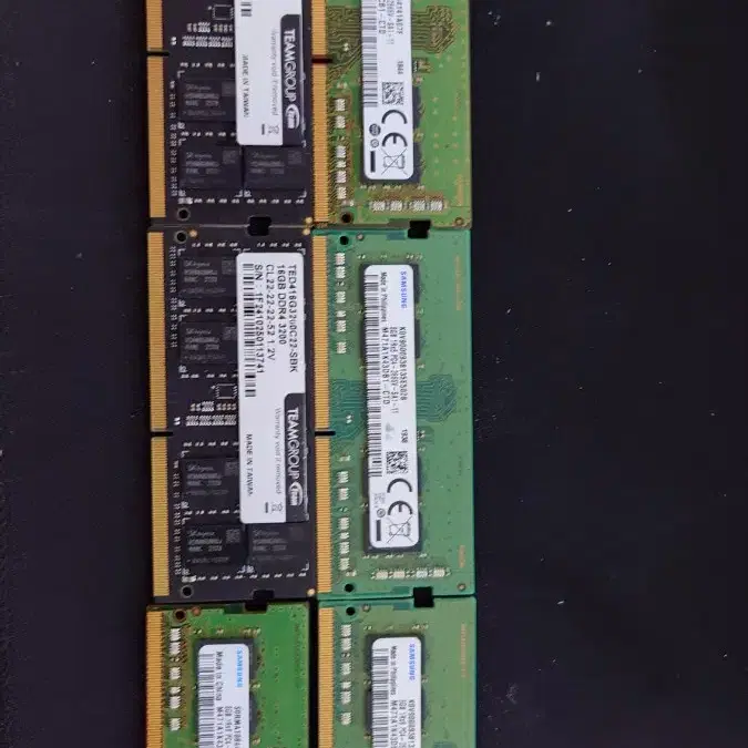 노트북램 ddr4 16gb 2개 8gb 4개 총합 10만에 떨이합니다